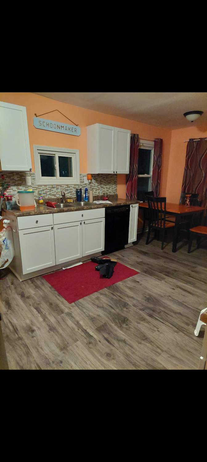 Lynn's room
