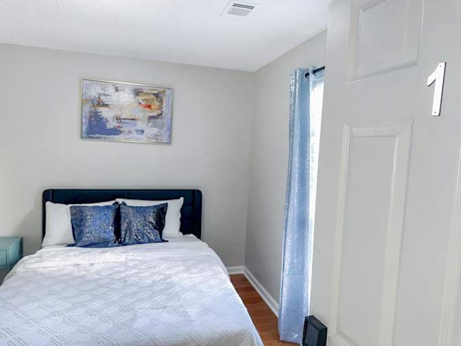 PadSplit's room