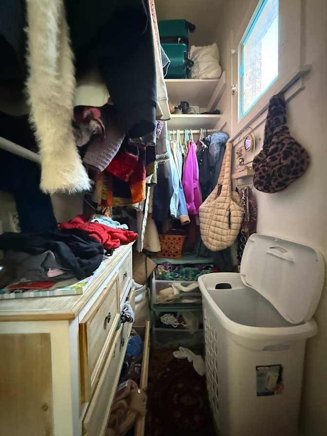 Sami's room