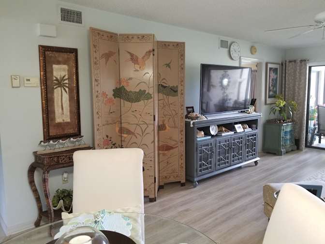 Ellen's room