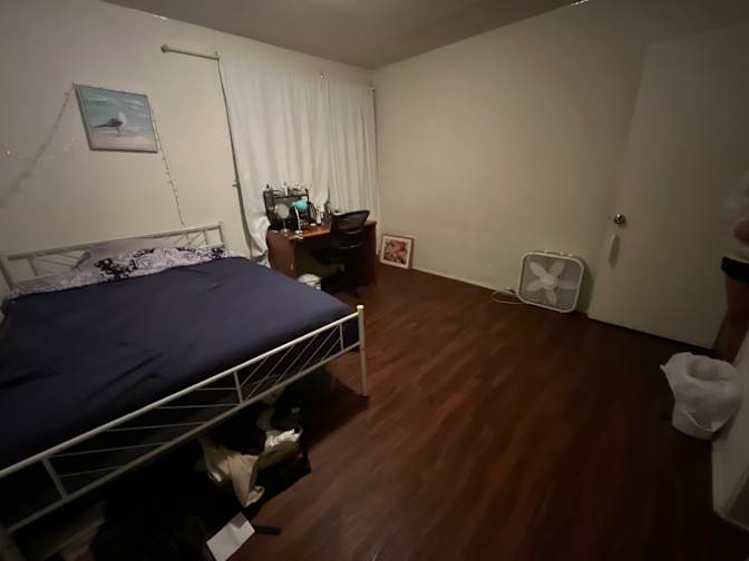 Alexis's room