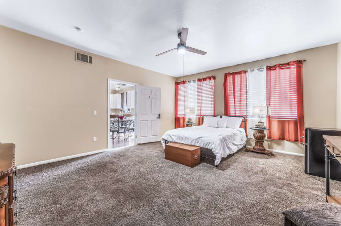 PadSplit's room