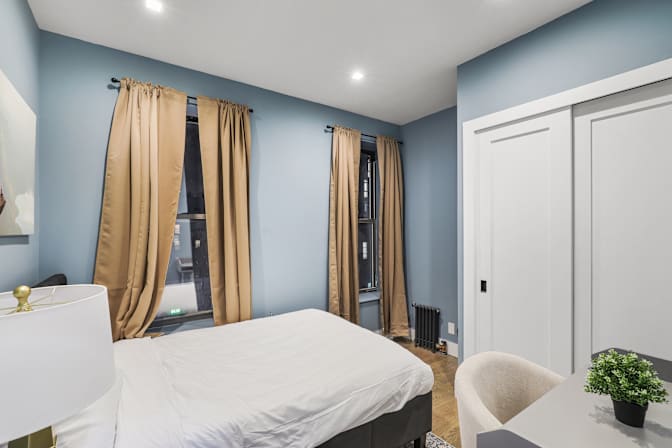 Sam June's room