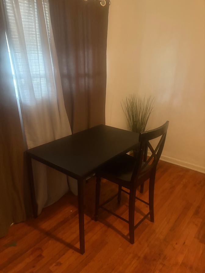 Kenneth's room