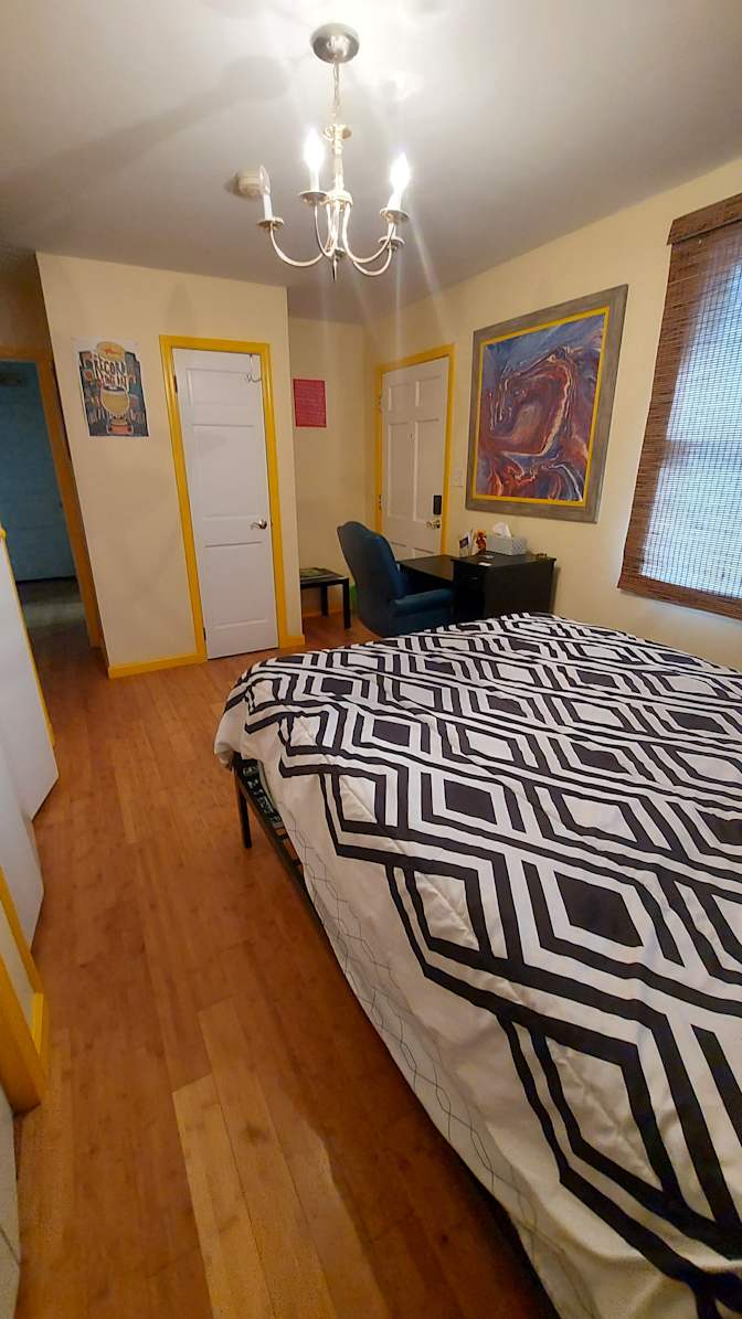 Ana's room