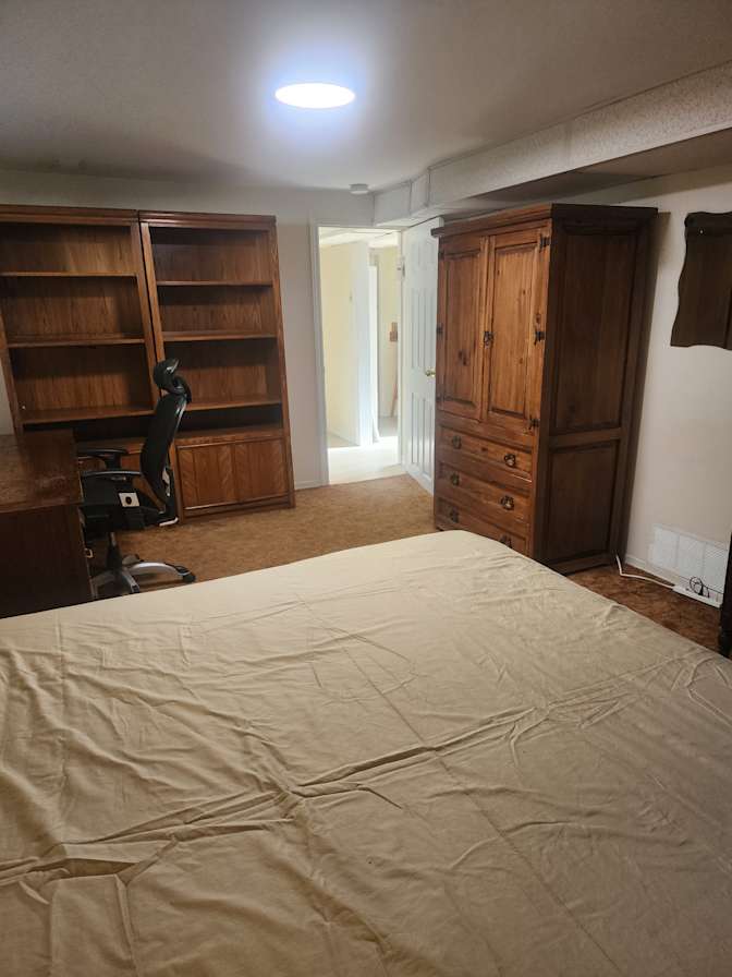 Richard Schroder's room