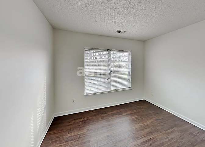 Darion's room