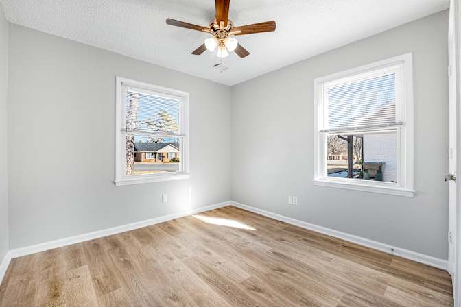 lifedoorrentals's room