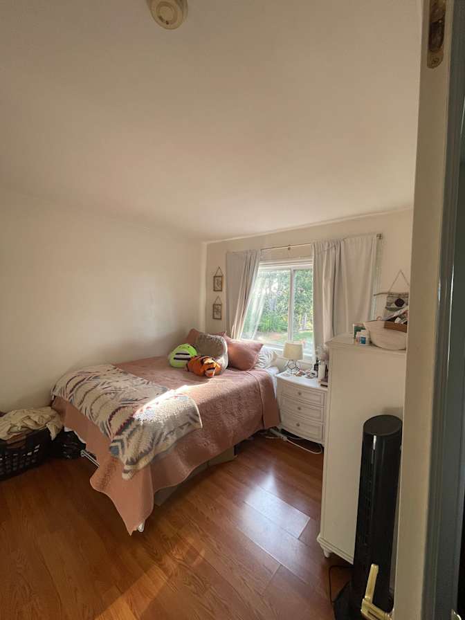 Lauren's room