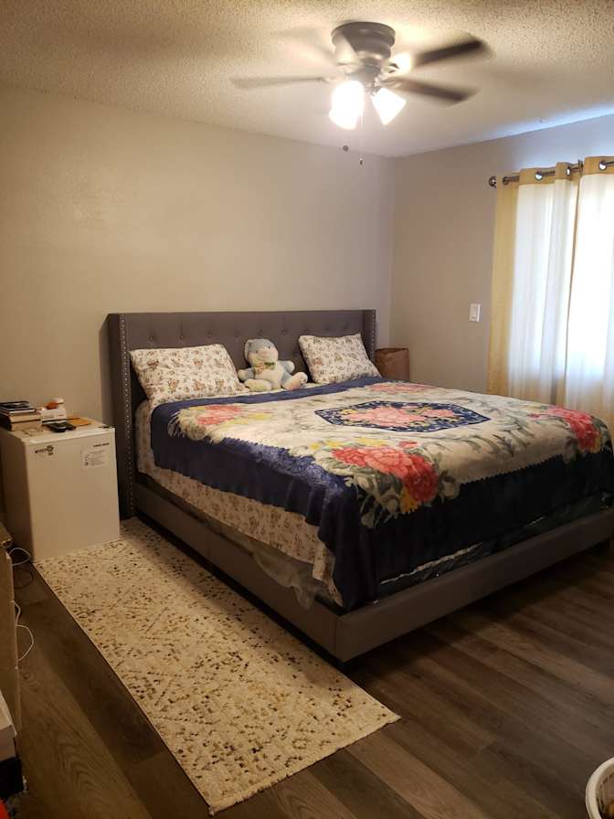 Charles Lockett's room