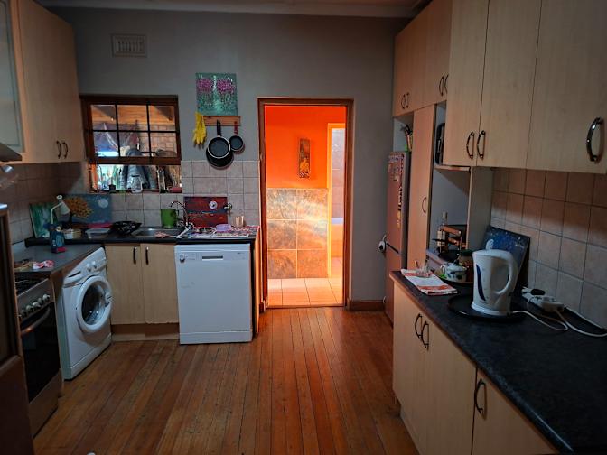 Karin's room