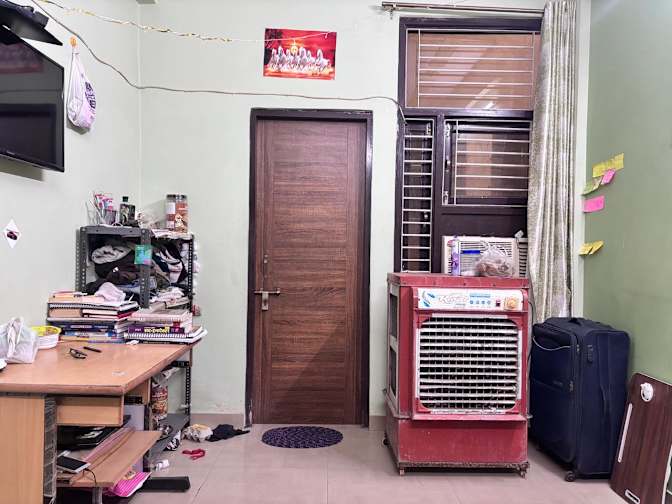 Sukhveer's room