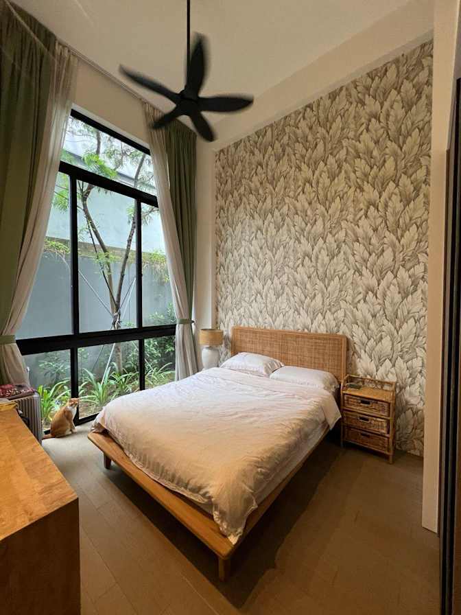 Davina's room