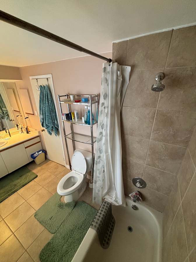 Jeffrey Resuento's room