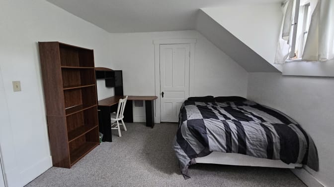 Kitty C's room