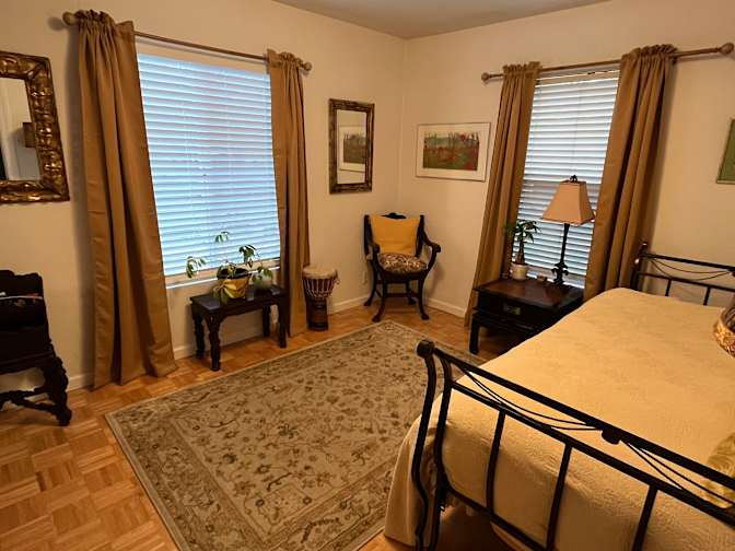 Mimi's room