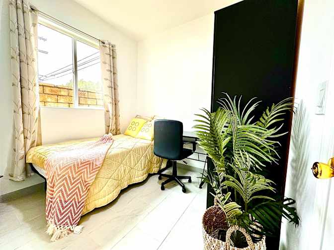 Hai's room