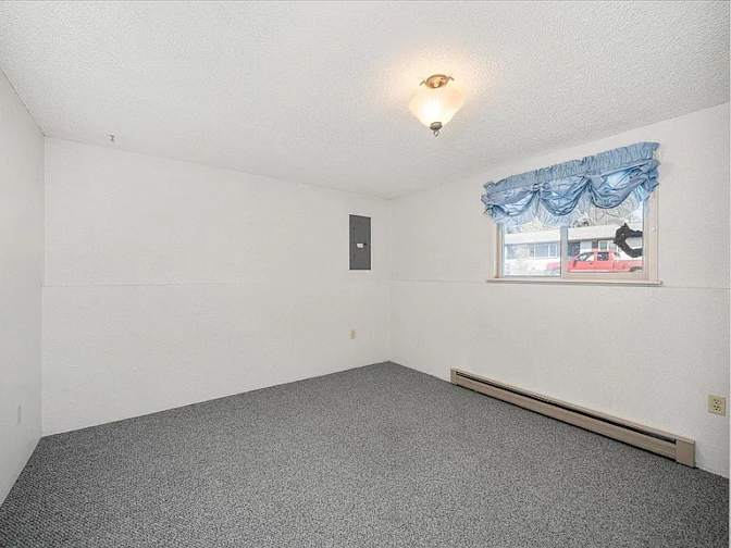 Selina Warren's room