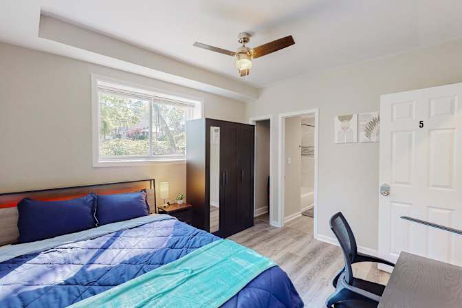PadSplit's room