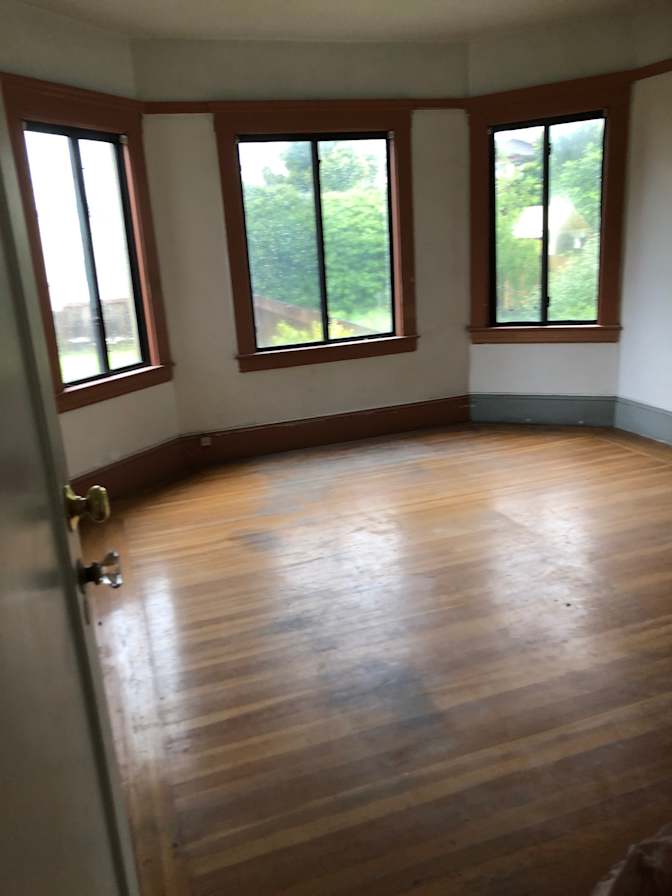 LARRY's room