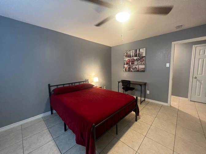 PadSplit's room