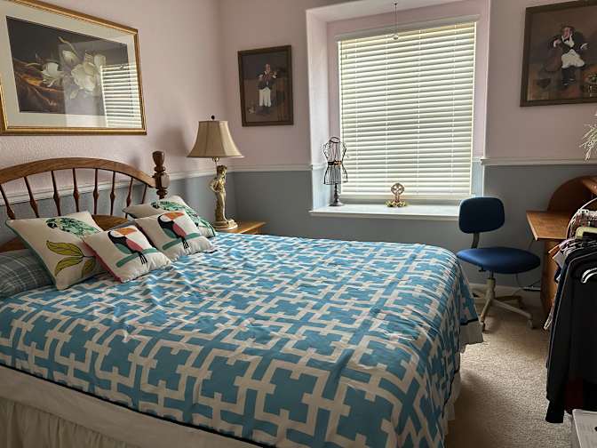 olivia's room