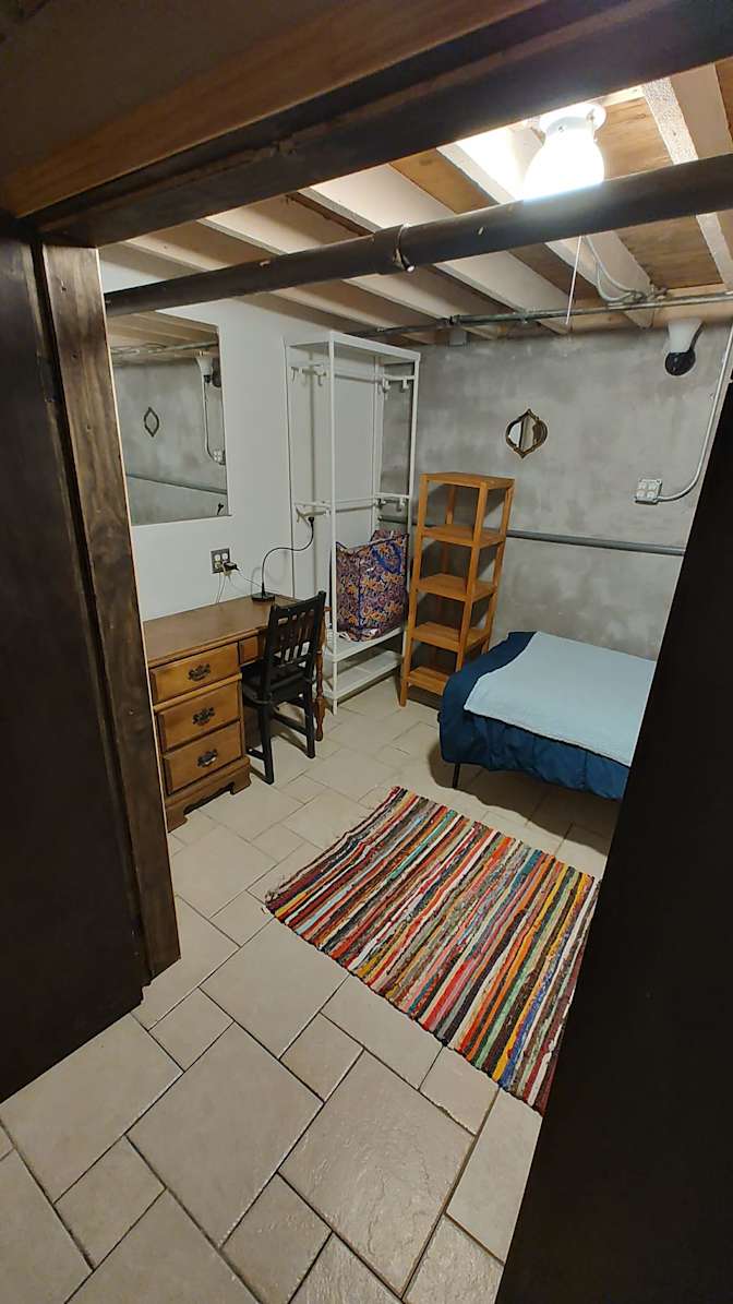L's room
