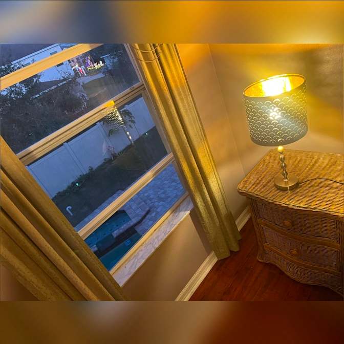 Evelyn's room