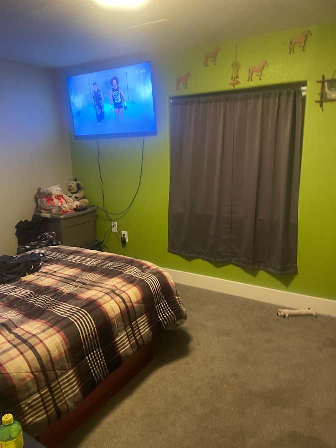 Cindi's room