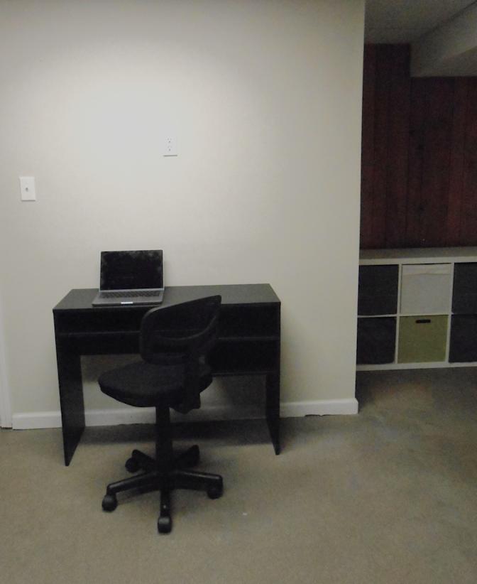 Jun's room