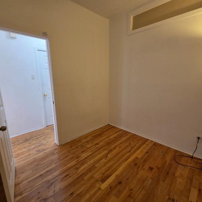 Mya Mackenzie's room
