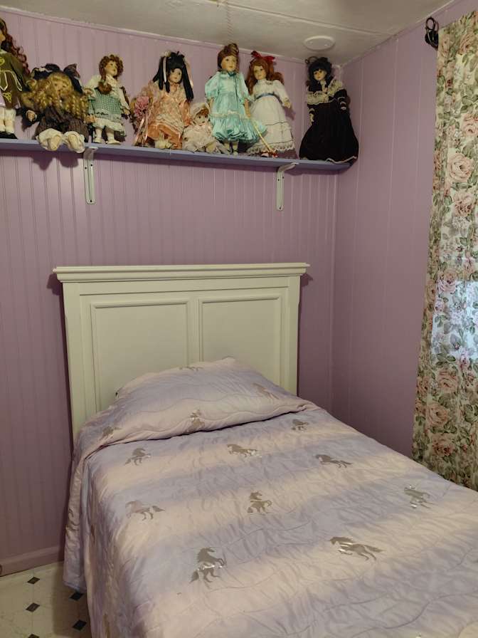 Raymond Lopez's room