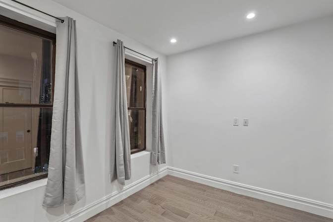 Sam June's room