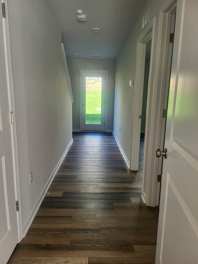 Alcove Rooms's room