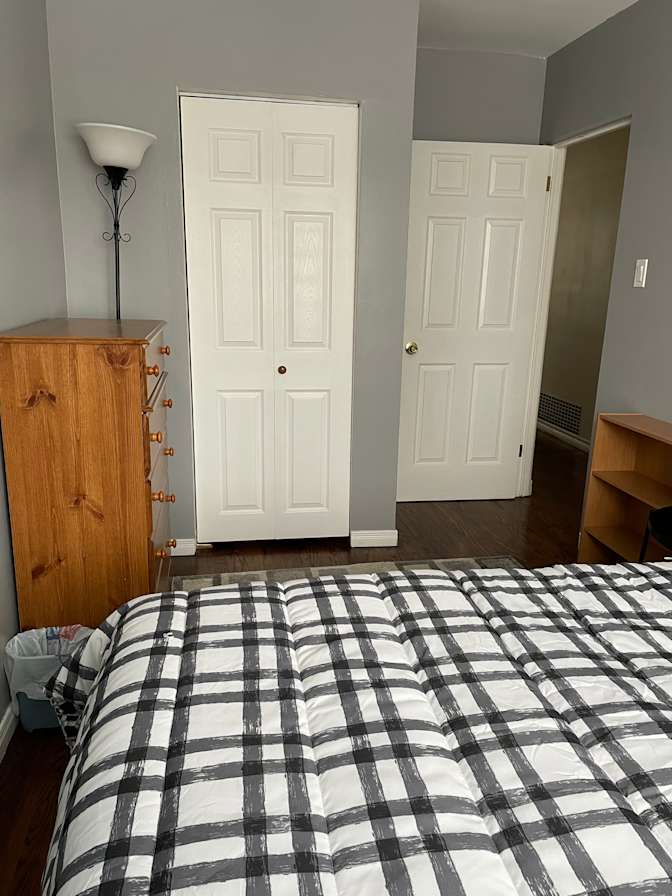 Furnished Private Room's room