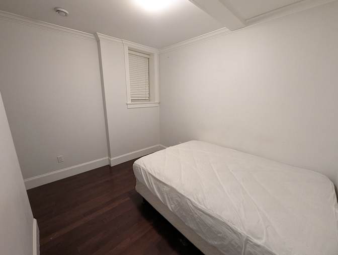 Aeron's room