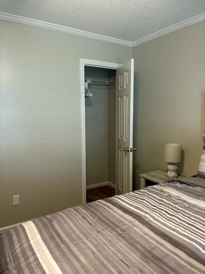 Gustavo's room
