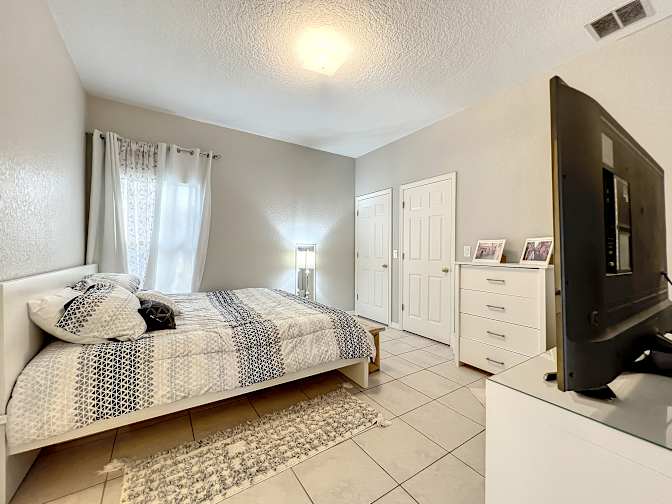 Von's room