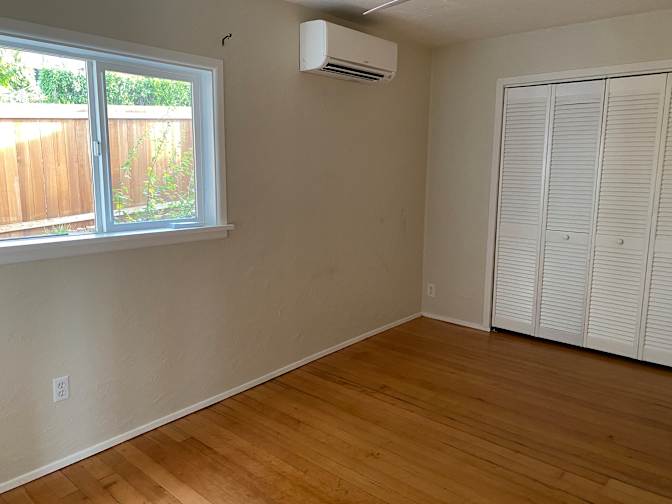 G's room