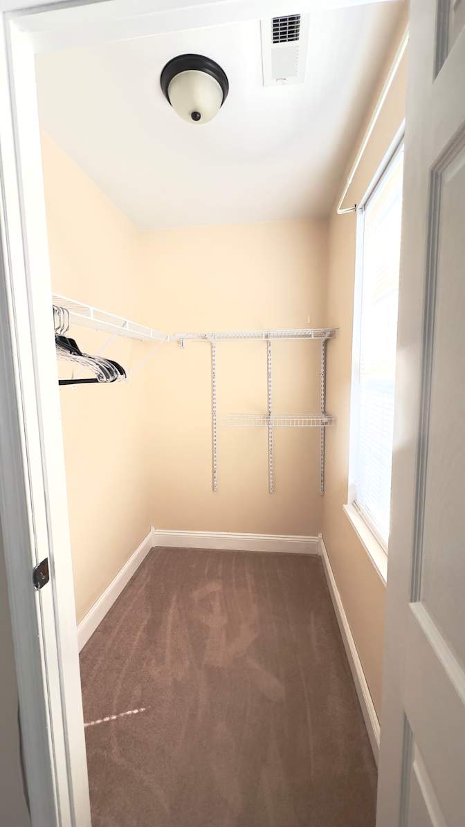 Ewelina's room