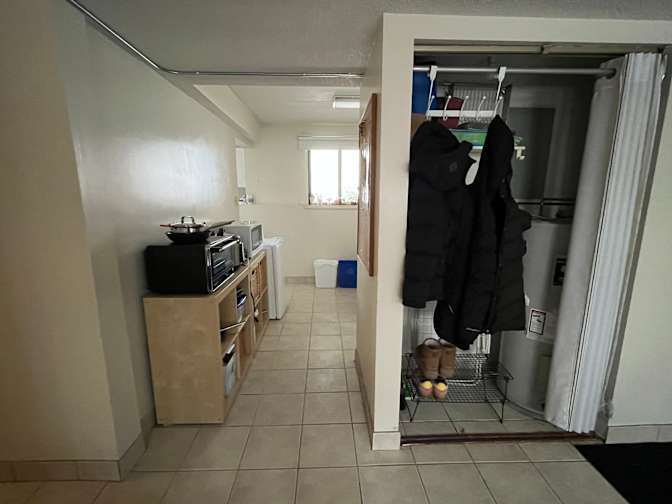 Meray Amin Philobbos's room