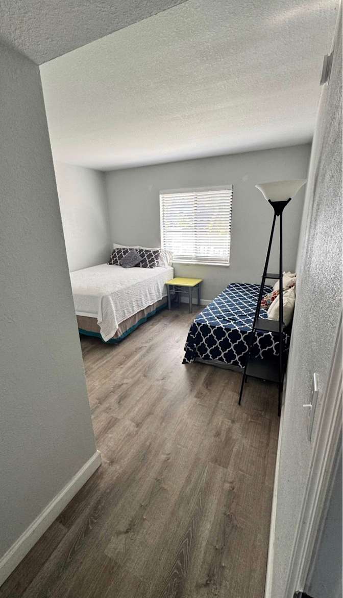 Julio Hernandez cordova's room