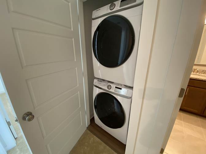 Alcove Rooms's room