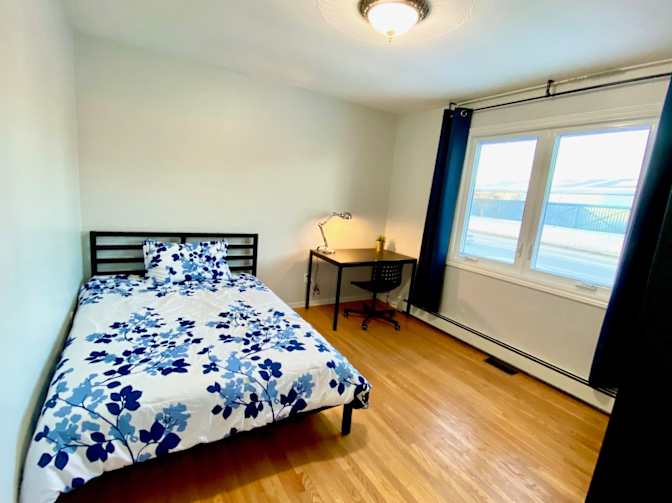 Rachid's room