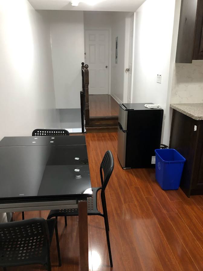 Yan's room