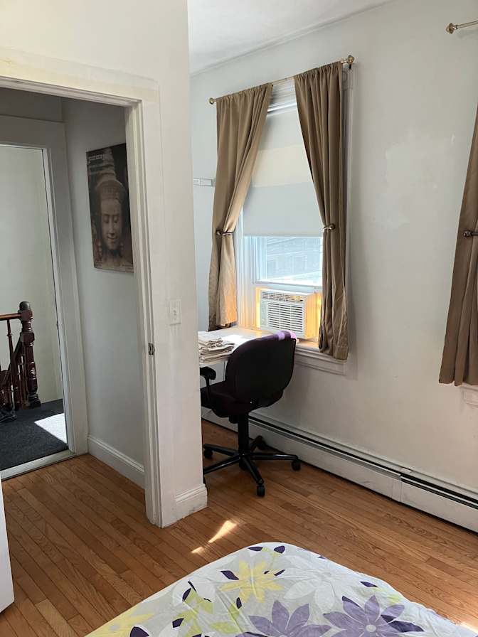 Chutema's room