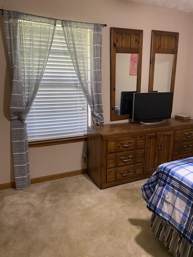 Betty's room