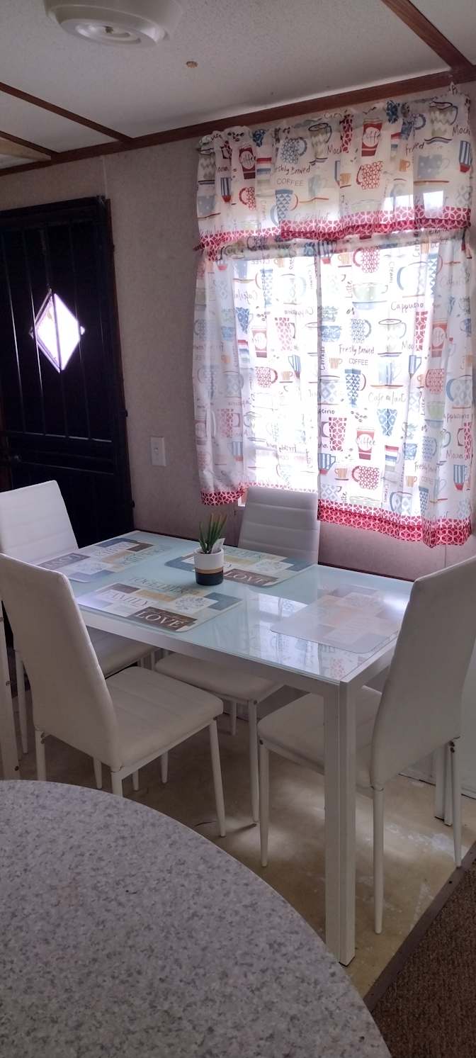 Mykh's room