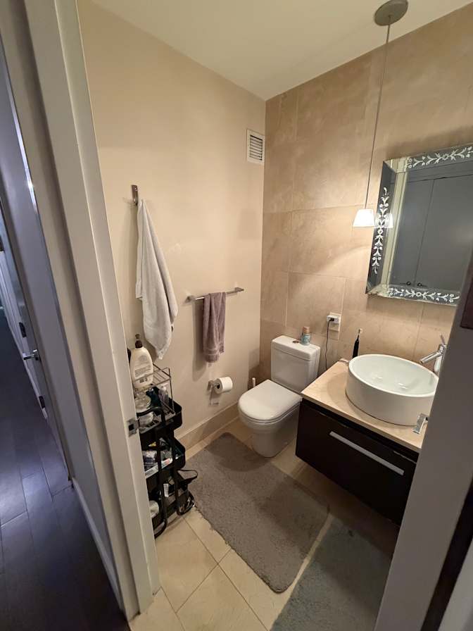 Oleg's room