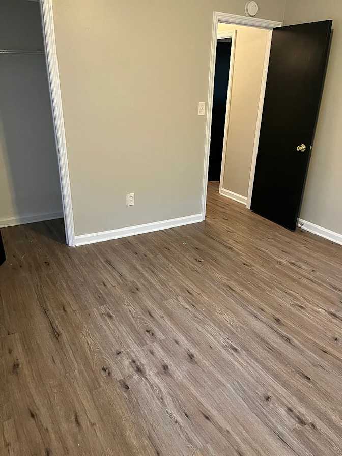 Alcove Rooms's room